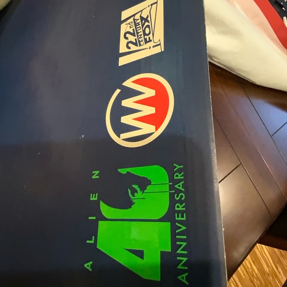 Unopened Reebok Alien stompers 40th anniversary, 10.5 - Picture 3 of 6